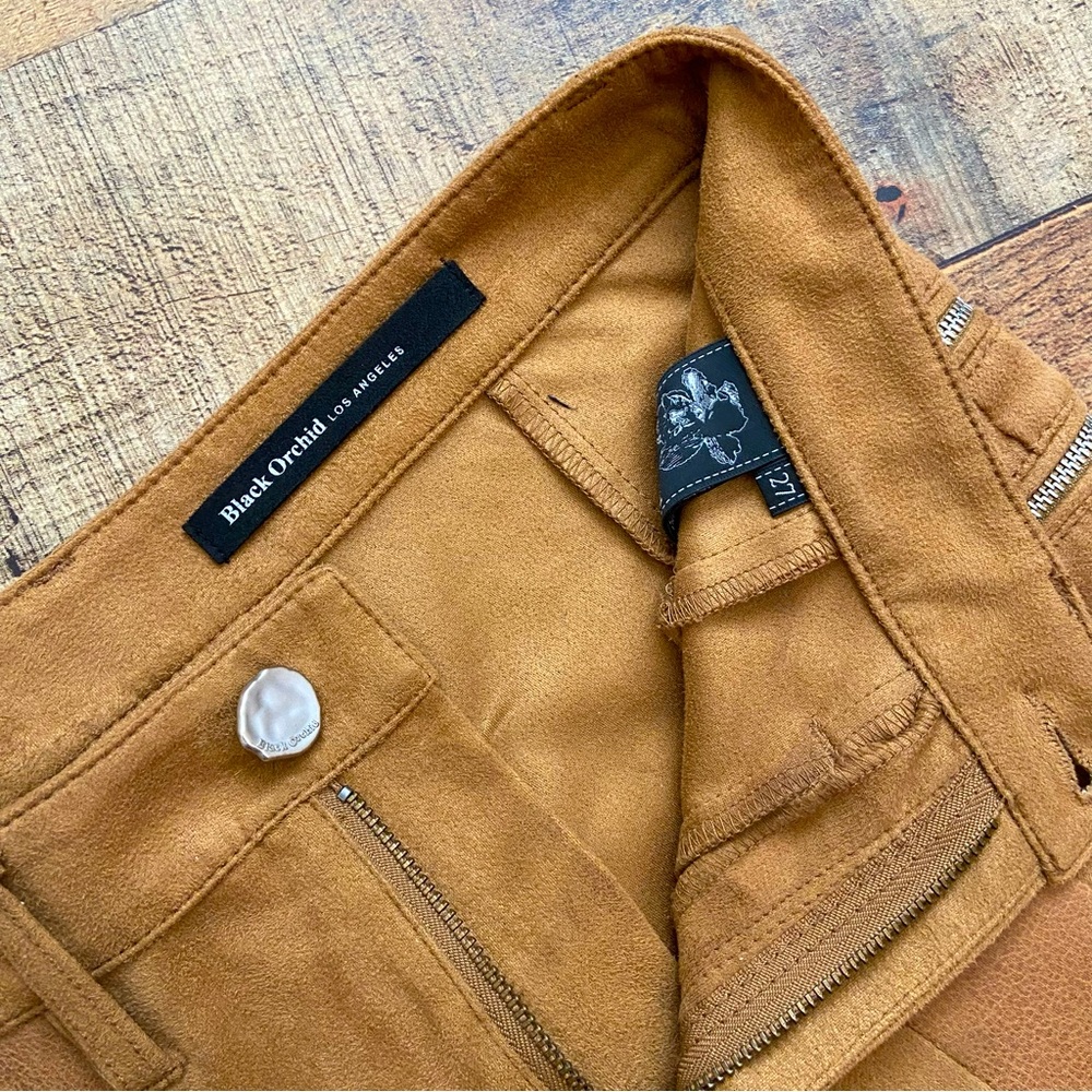 Vegan Suede Moto Leggings⭐️NWT STRETCH EVERYWHERE by Black Orchid - Picture 5 of 12